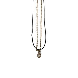Choker Necklace with Small Pendant
